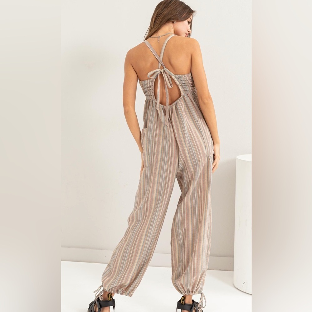 “Sunset at the park jumpsuit” NWT boutique jumpsuit - Picture 2 of 9
